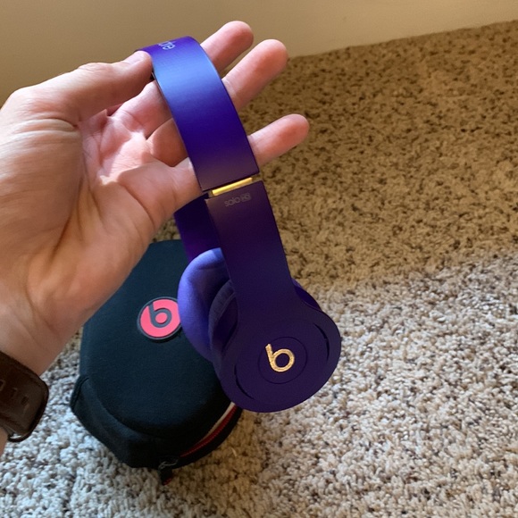 Purple Beats Solo HD - Picture 2 of 3